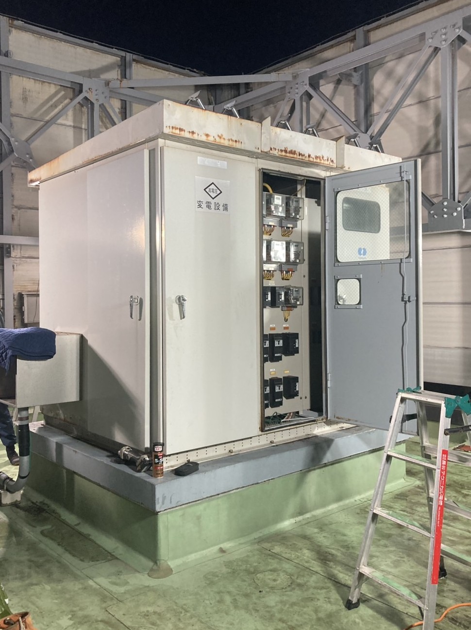 施工事例　キュービクル交換工事