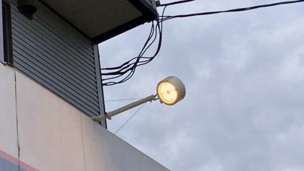 施工事例　看板灯をLEDに取替工事